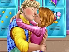 Frozen  Games, Anna and Kristoff Kissing, Games-kids.com