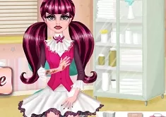 Monster High Games, Draculaura Hand Doctor, Games-kids.com