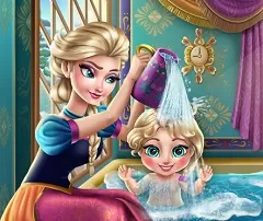 Frozen  Games, Elsa Bathing Baby, Games-kids.com