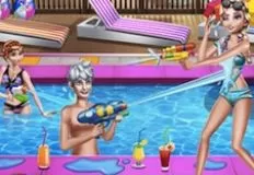 Frozen  Games, Family Pool Time, Games-kids.com