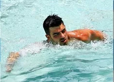 Puzzle Games, Joe Jonas Swimming Puzzle, Games-kids.com