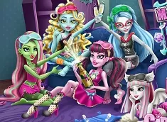 Monster High Games, Monster Pyjama Party, Games-kids.com