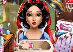 Snow White Games, Snow White Real Dentist, Games-kids.com